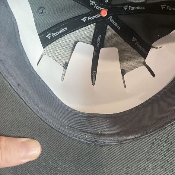 Las Vegas Golden Knights Mens Gray Hat Size 7 5/8 Fanatics A-Flex NHL Hockey Cap - Picture 9 of 9